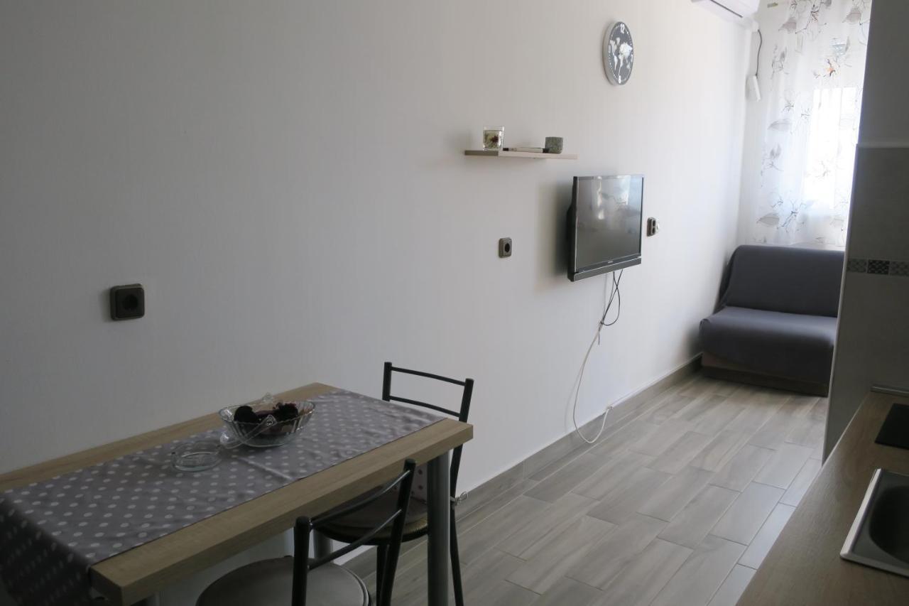 Mesic Apartment Senj  Buitenkant foto