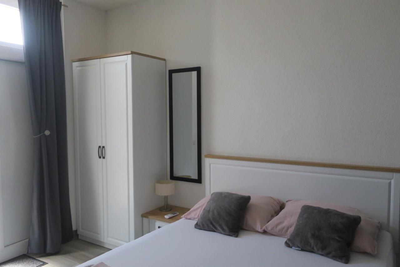 Mesic Apartment Senj  Buitenkant foto